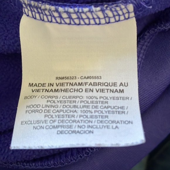 Nike Dri-Fit Size Swoosh Logo Small - Picture 9 of 9